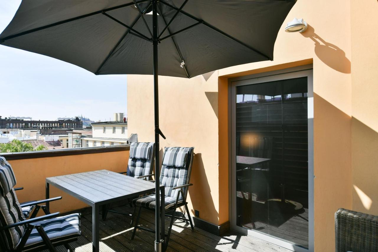 Luxury Penthouse With Sauna, Terrace, 250m2, 5bdrm, 3bthrm Appartamento